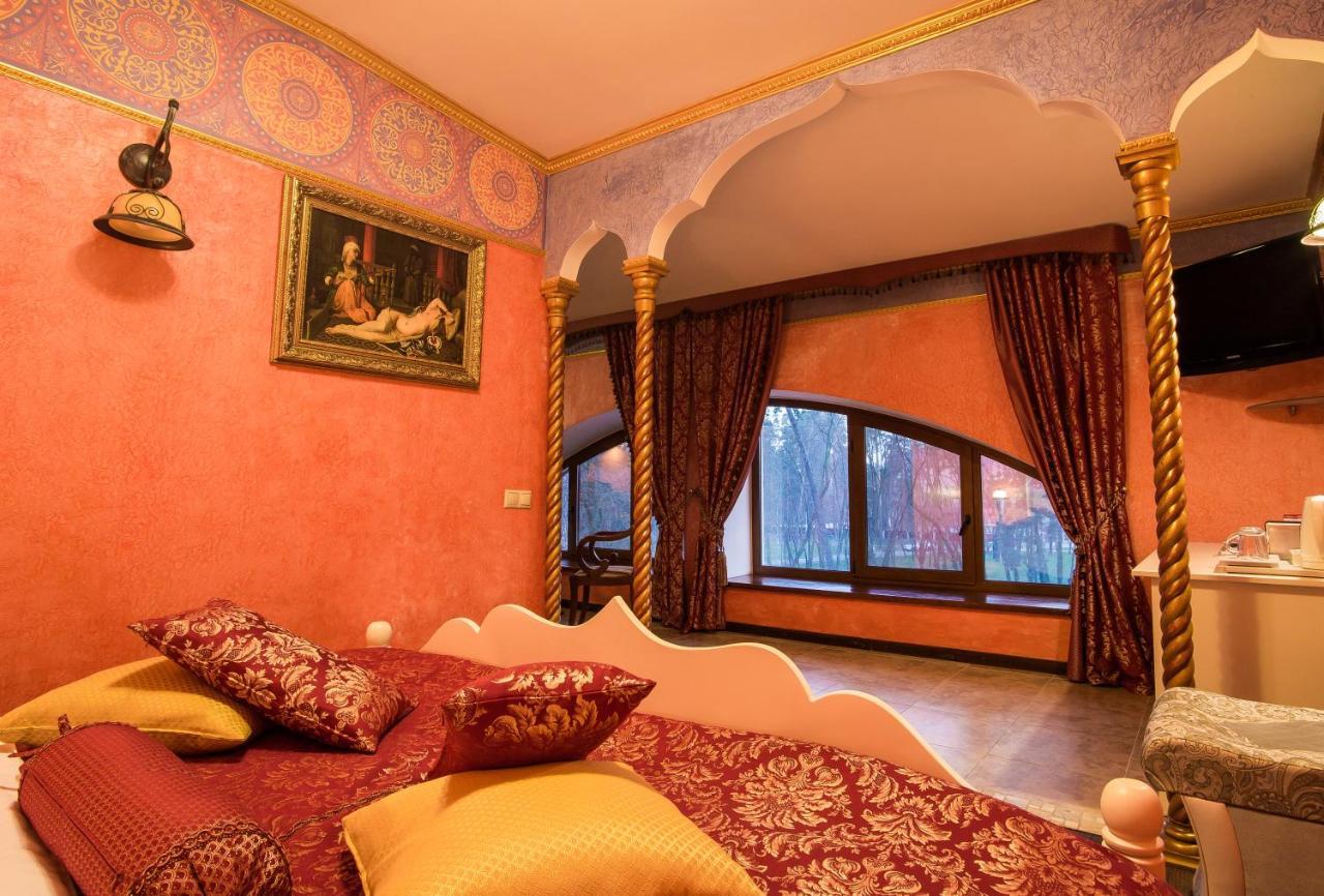 Spa-Hotel Myslyvskiy Dvir Kiev Bagian luar foto
