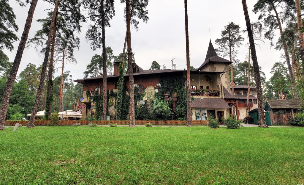 Spa-Hotel Myslyvskiy Dvir Kiev Bagian luar foto
