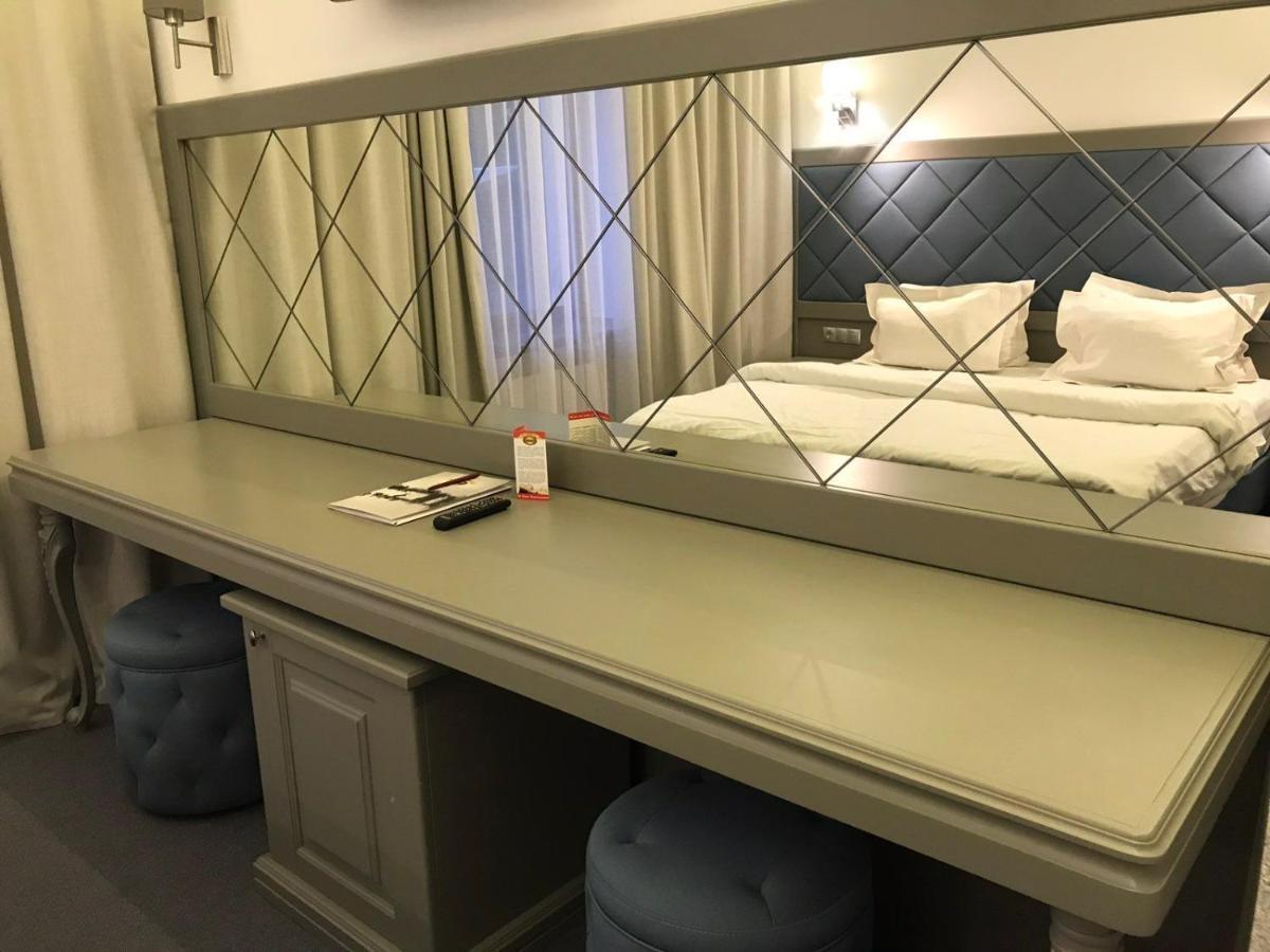 Spa-Hotel Myslyvskiy Dvir Kiev Bagian luar foto